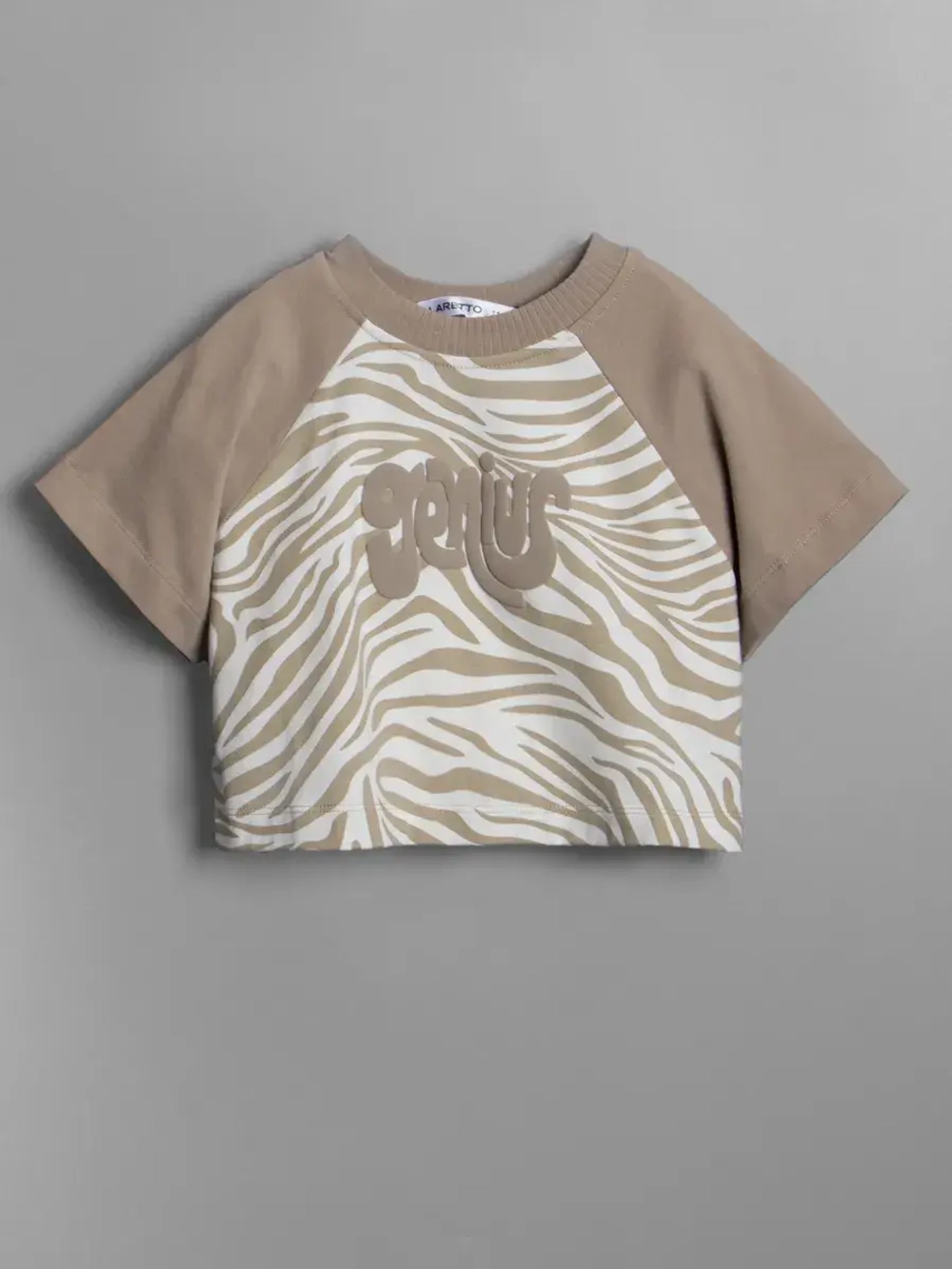 Костюм для девочки спортивный с шортами