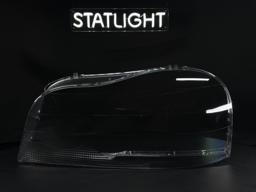 Левое стекло фары Volvo XC90 2002-2014