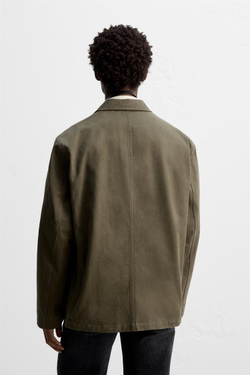 ZARA БЛЕЙЗЕР ИЗ ХЛОПКА С ЭФФЕКТОМ ПОТЕРТОСТИ, ЗЕМЛЯНОЙ