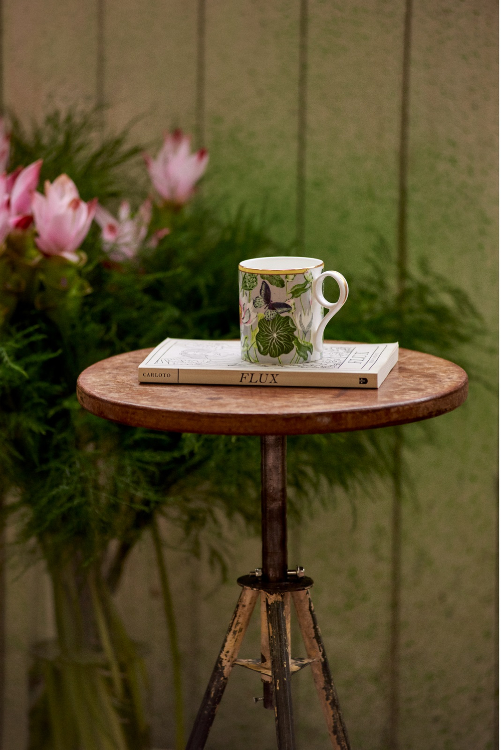 Wedgwood Кружка Wonderlust 230 мл Waterlily 1057274