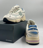 New Balance 1000