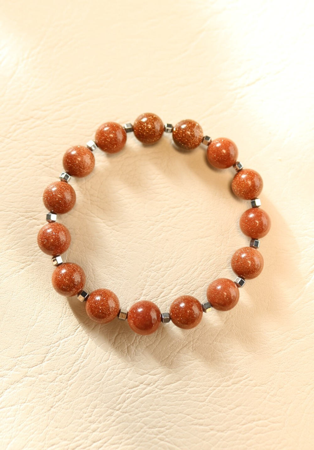 Браслет из авантюрина "Огненный импульс"