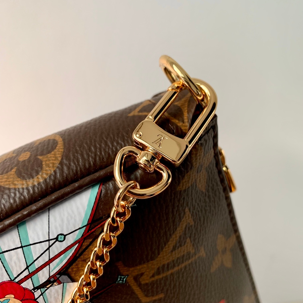 Louis Vuitton Mini Pochette Accessoires