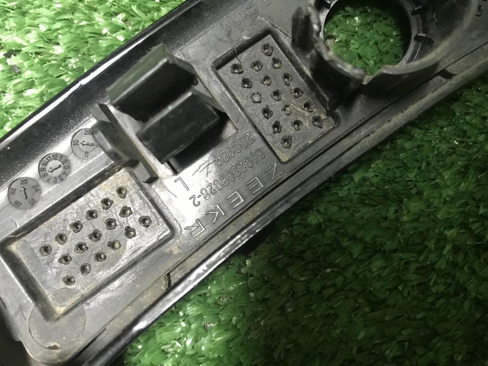 Расширитель задний левый Zeekr X (2023-н.в.)