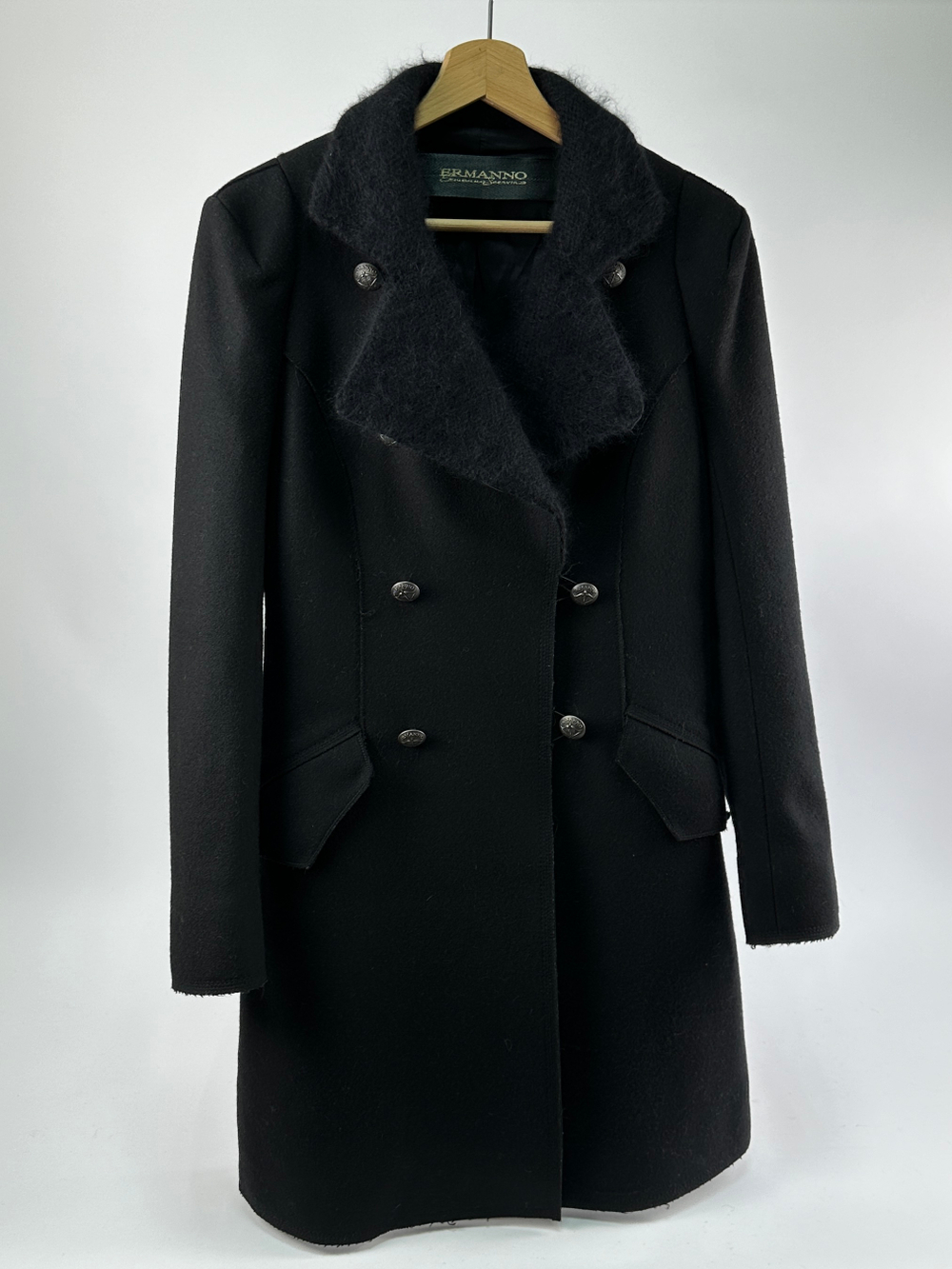 Пальто Ermanno Scervino