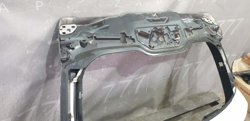 Дверь багажника Land Rover Range Rover Velar lR110352