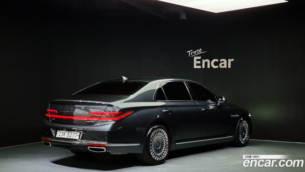 Genesis G90 3.8 AWD (08.2019)