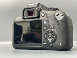 Canon 1200D Kit 18-55mm 3.5-5.6 II 900 кадров