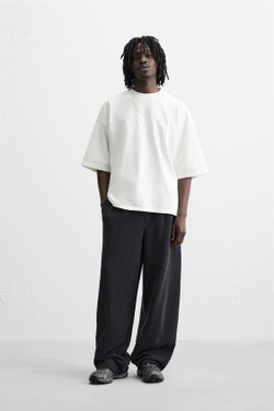 ZARA ТОЛСТОВКА С ЭФФЕКТОМ ПОТЕРТОСТИ С НАДПИСЬЮ, ЖЕЛТОВАТО-БЕЛЫЙ