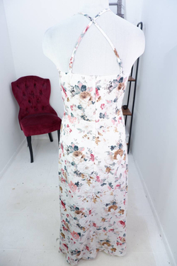 Сарафан для прогулок по набережной, визуально на 46/48 размер