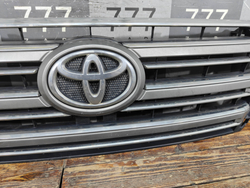 Решетка радиатора + эмблема Toyota Land Cruiser 200 15-21 Б/У Оригинал 5310160939