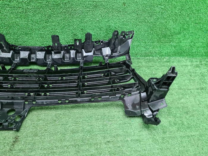 Решетка переднего бампера Porsche Cayenne 3 17-23