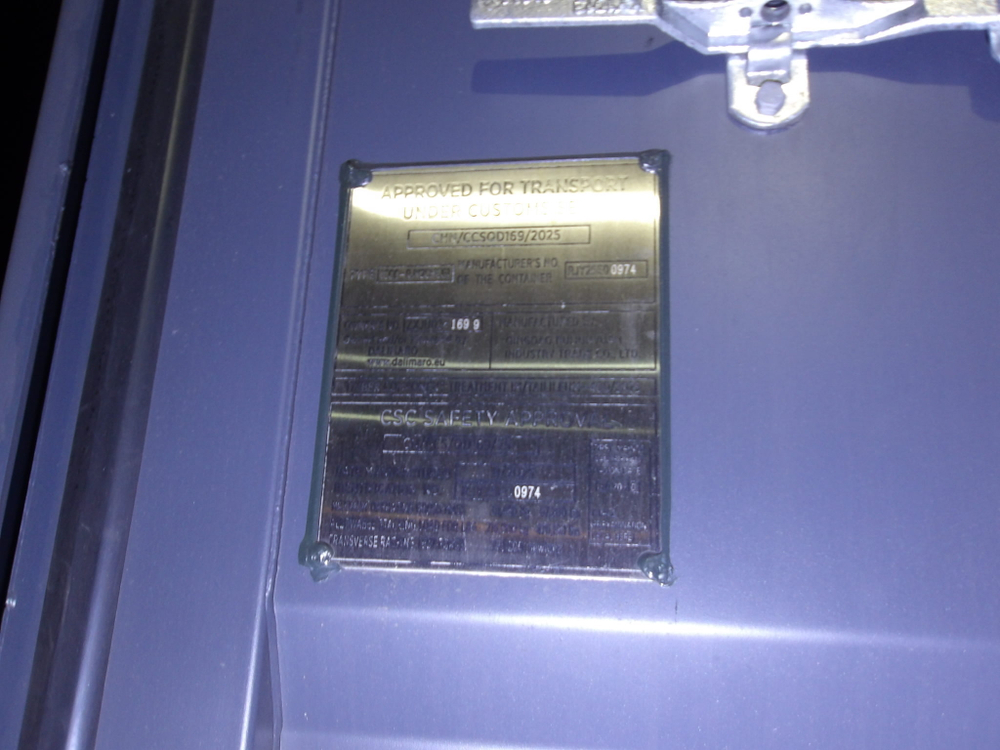 Контейнер 20 футов № ZXJU0241699