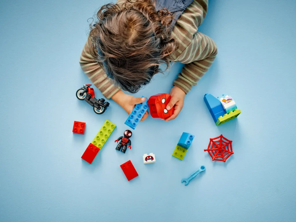 Конструктор LEGO Duplo 10424 Человек-паук: Приключение на мотоцикле