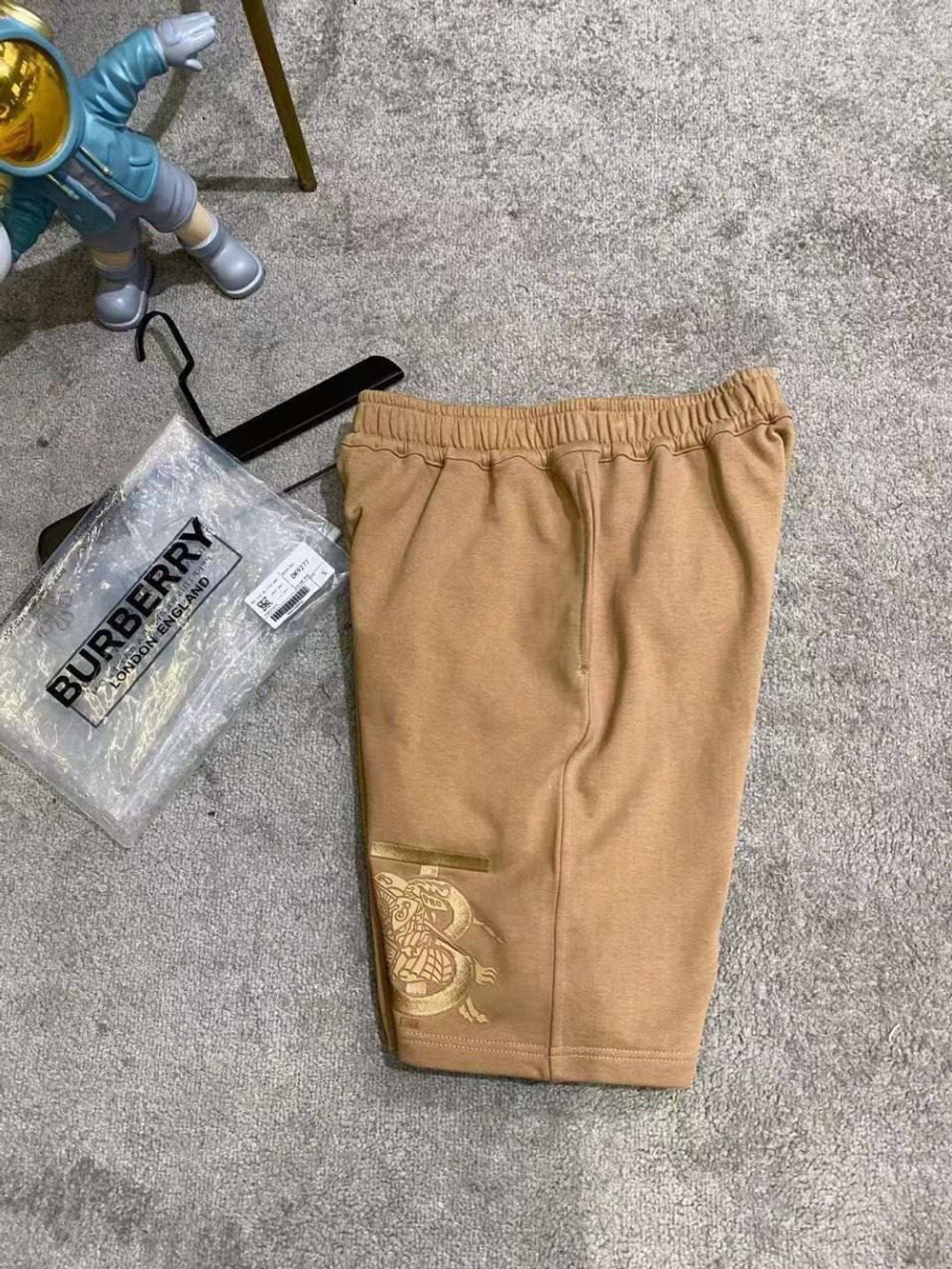 Шорты Burberry