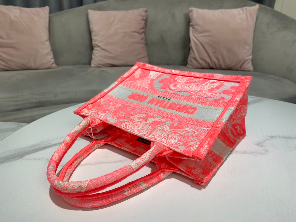 Christian Dior Book Tote 26 cm