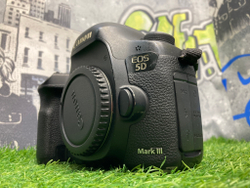 Canon EOS 5D Mark III  248.000 кадров