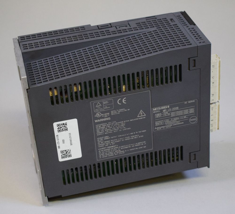 Серводвигатель MITSUBISHI MR-J3-200B