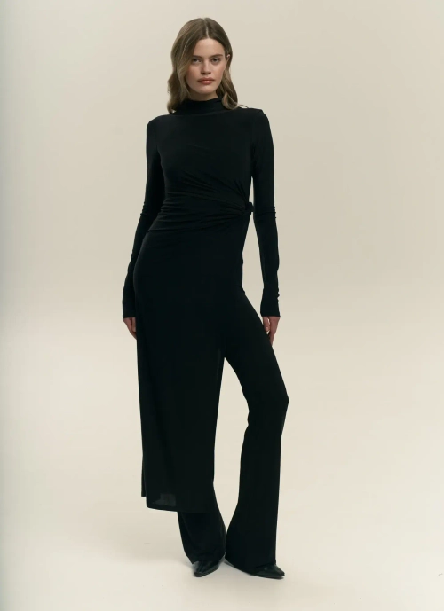 Комбинезон узел