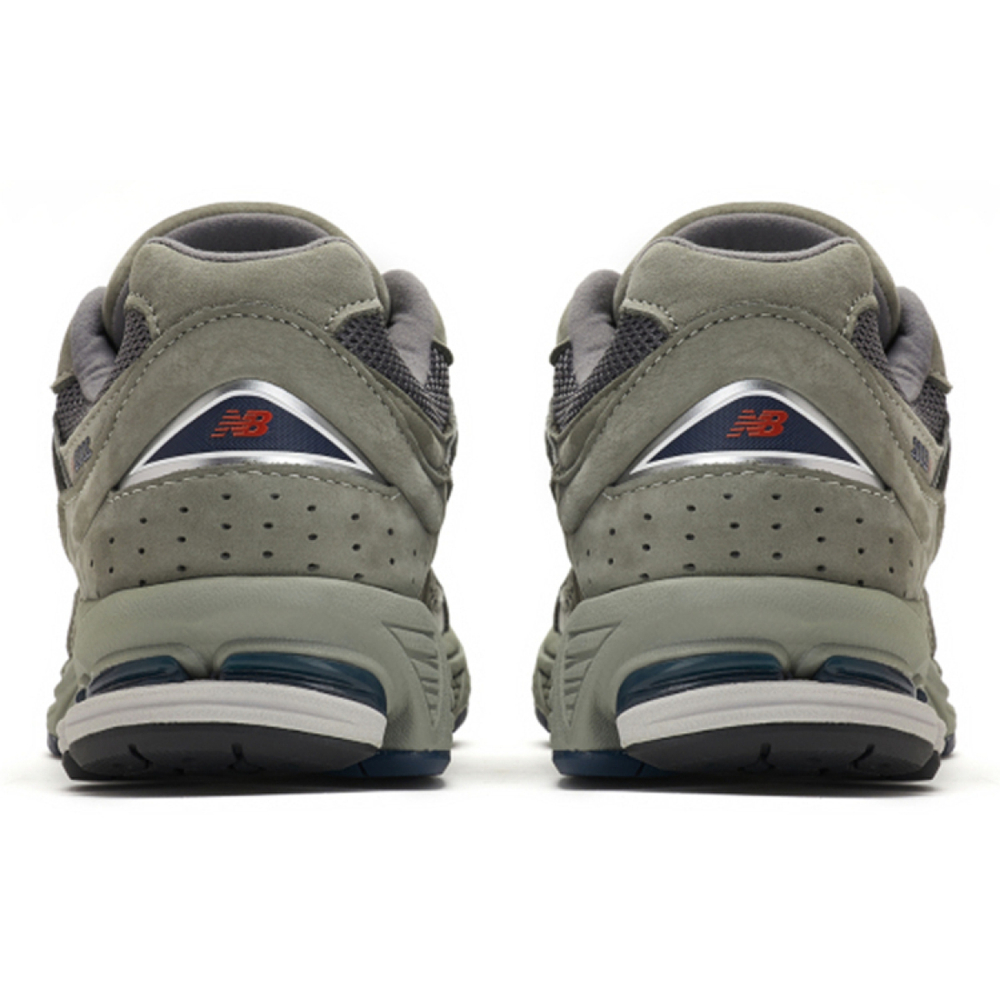 Кроссовки New Balance 2002R Light Grey