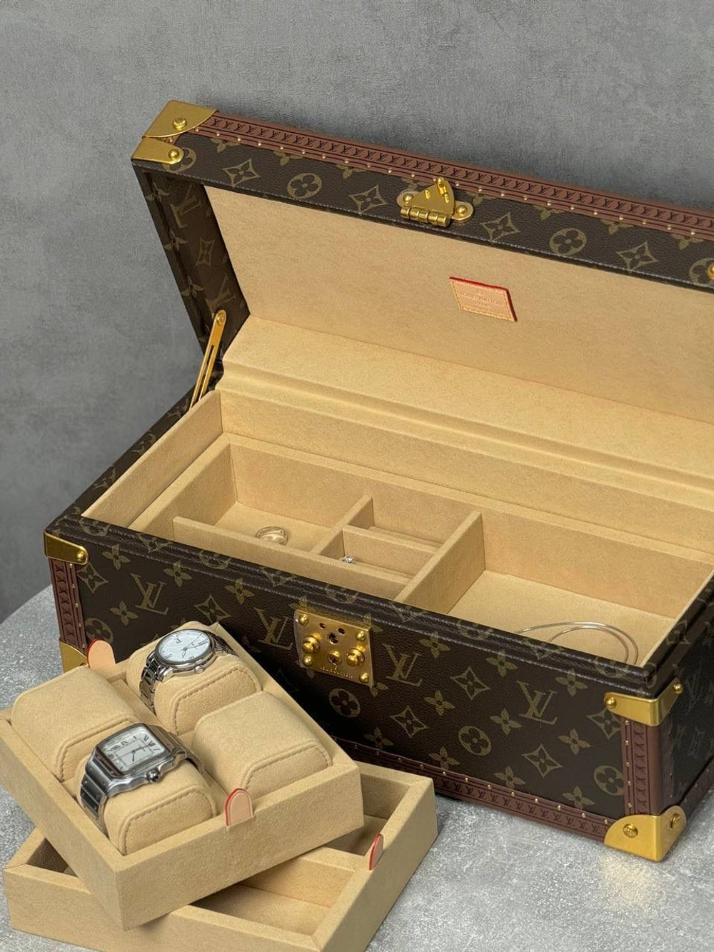 Шкатулка Louis Vuitton