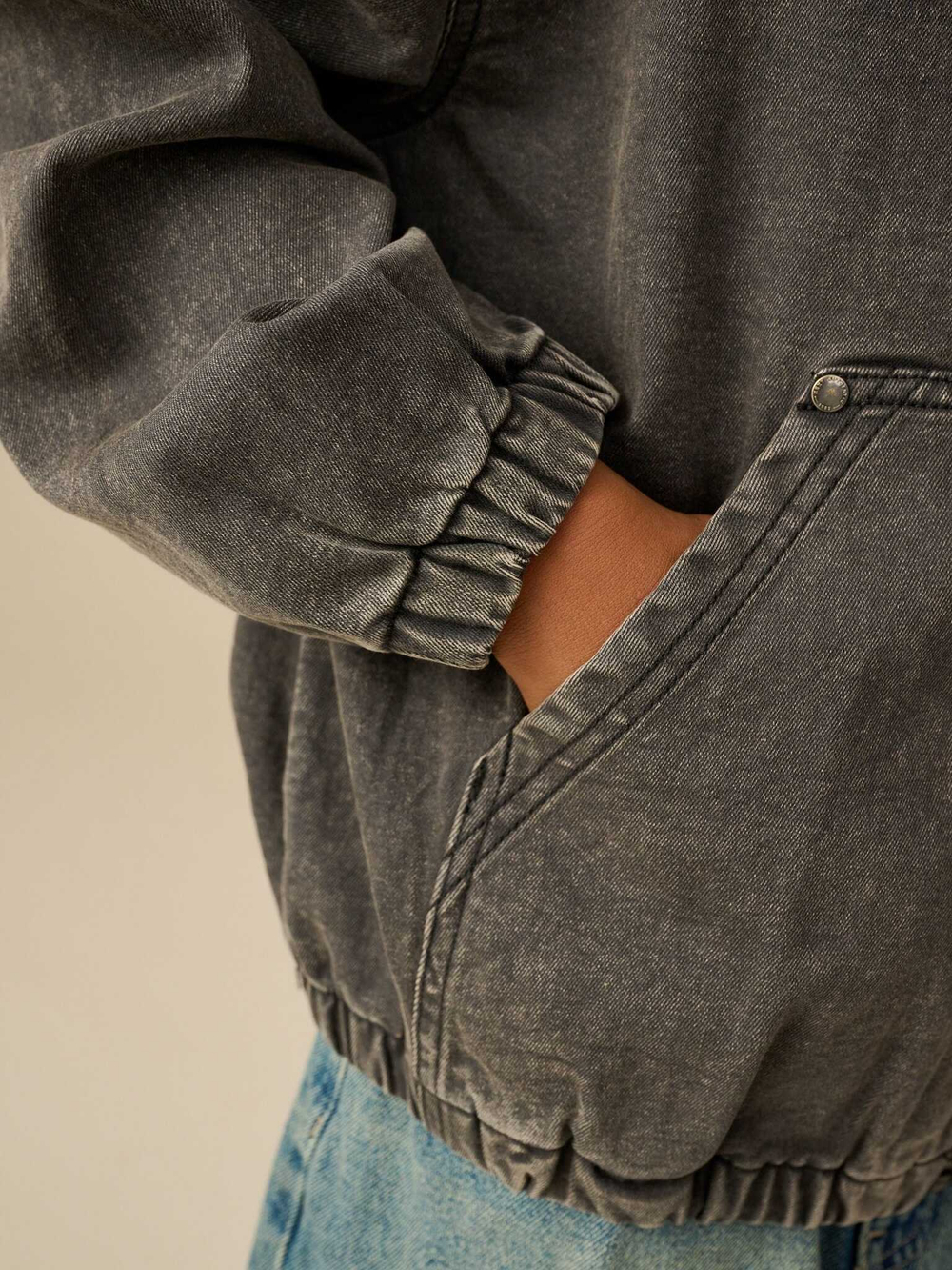 Куртка джинсовая с капюшоном для мальчика Next Q61-567, Черный