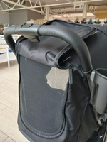 Коляска прогулочная Peppy Latina (black cosmos) черная