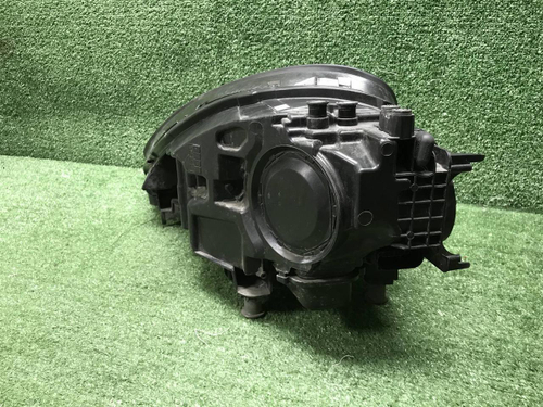 Фара правая Porsche Cayenne 3 (2017-2023) LED