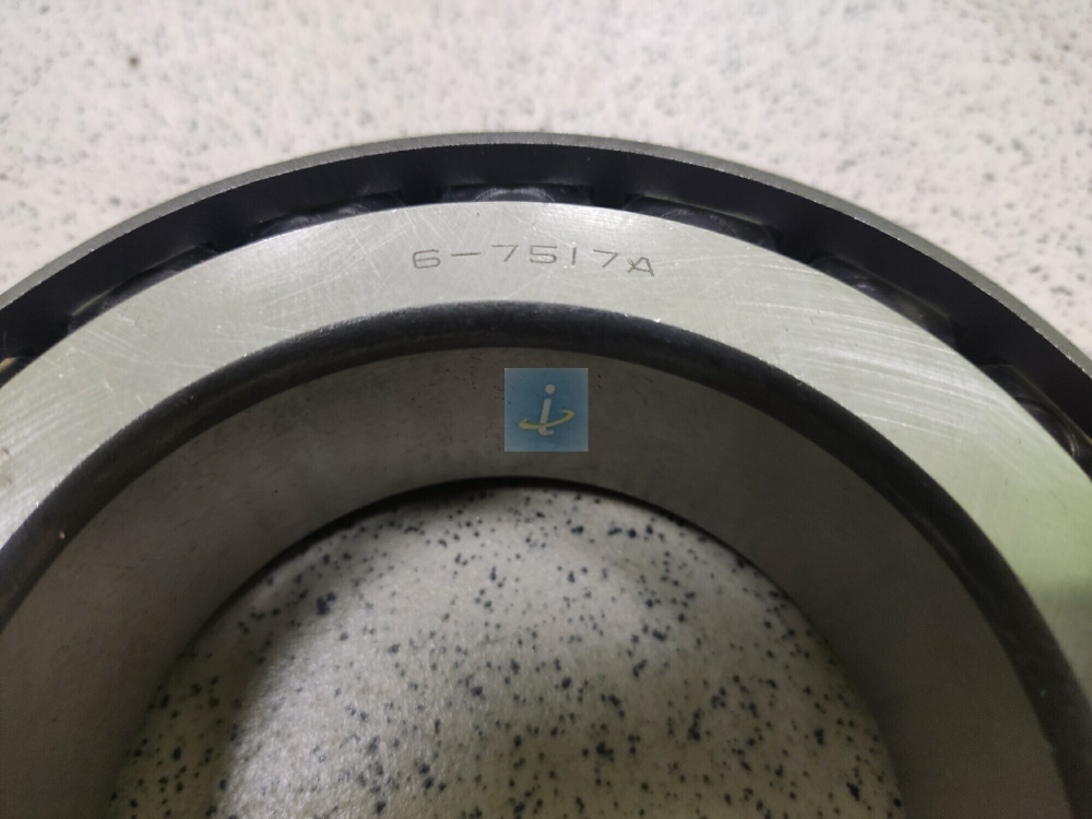 Подшипник (8.8260) 6-7517 АК