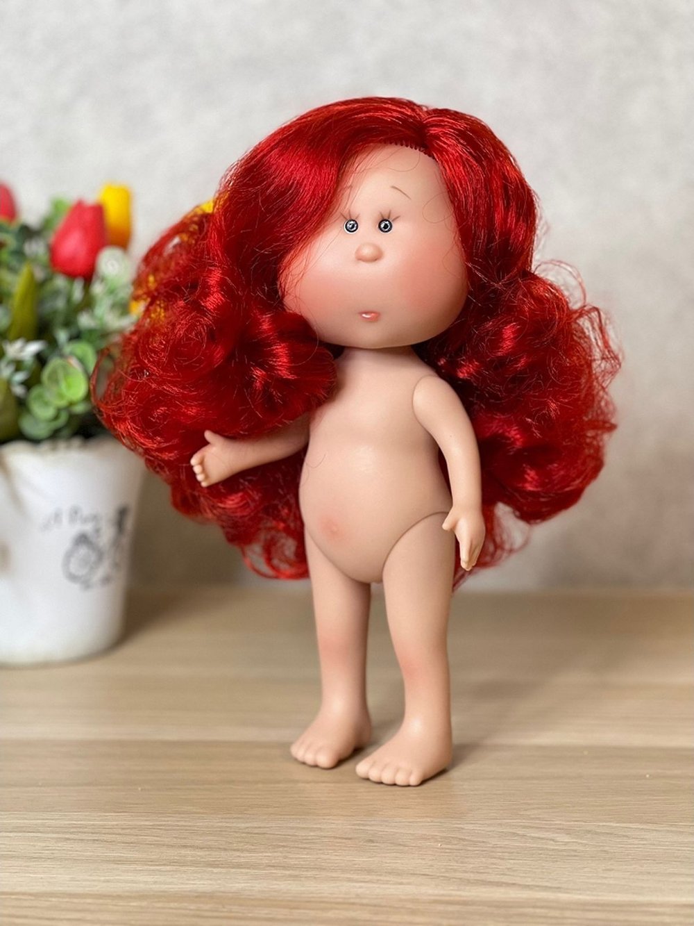 Кукла Nines виниловая 30см MIA CASE (3400)