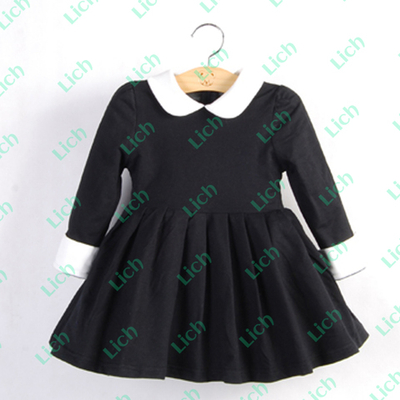 Платье детское с расклешенной юбкой