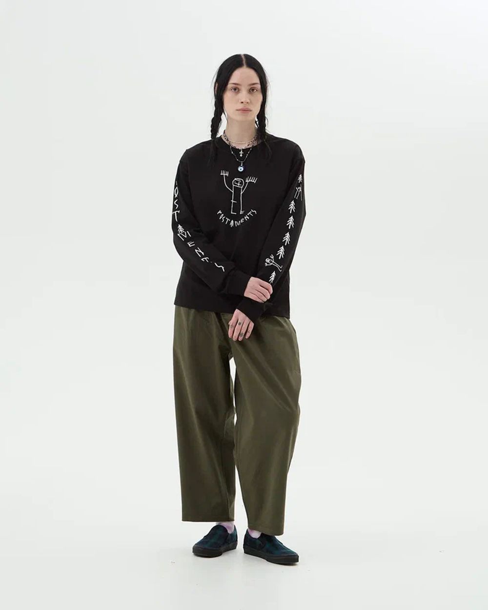 Лонгслив Postaments Beresta черный