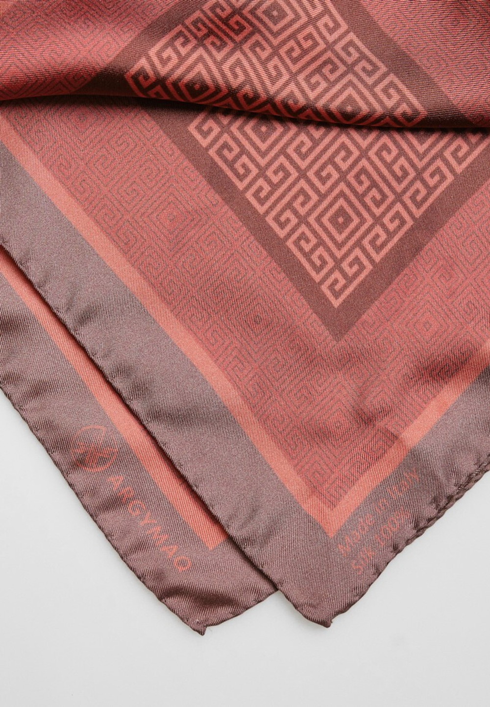 Шелковый платок "Орнамент3" PINK/BROWN 45x45