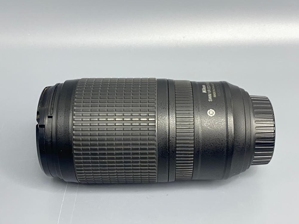Nikon 70-300mm 4.5-5.6G ED-IF AF-S VR Zoom-Nikkor