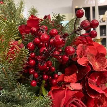 Новогодние цветы и ветки
