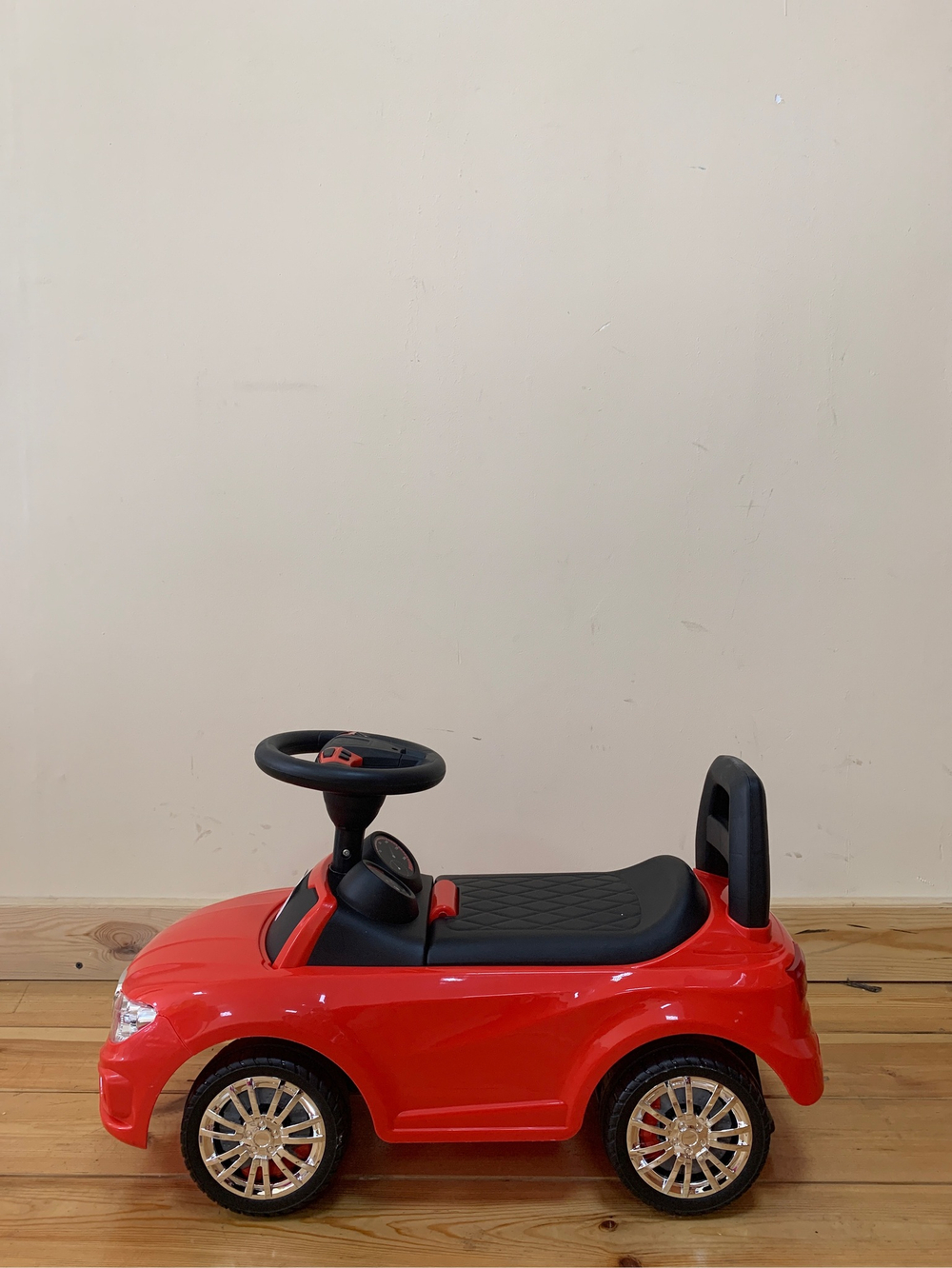 84583/Каталка-автомобиль "SuperCar" -5 со звуковым сигналом (красная)/5