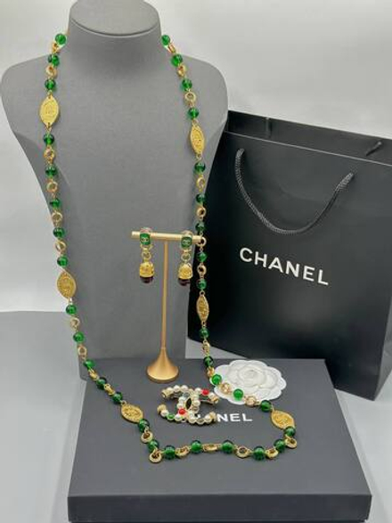 Брошь CHANEL