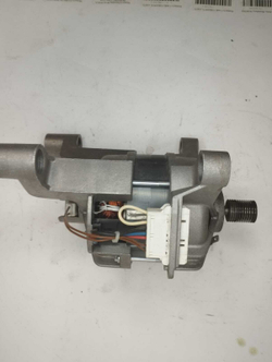 145 Двигатель стиральной машины Ariston C00142390 б/у