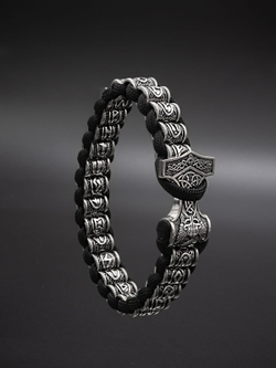 Браслет Футарк из серебра 925 пробы с молотом Тора скандинавский оберег