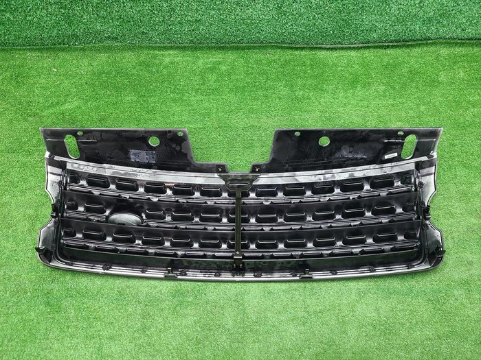 Решетка радиатора Range Rover Vogue 4 L405 (12-17)