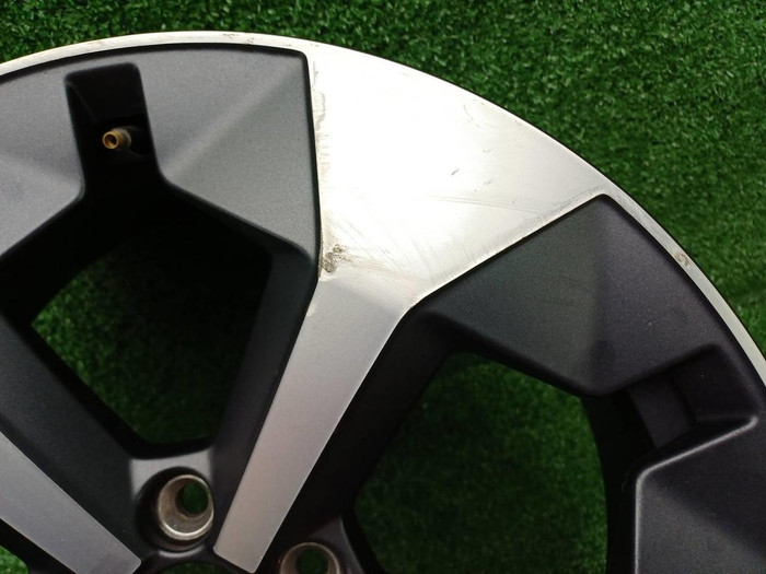 Диск литой R19 Volvo XC40 (2017-н.в.)