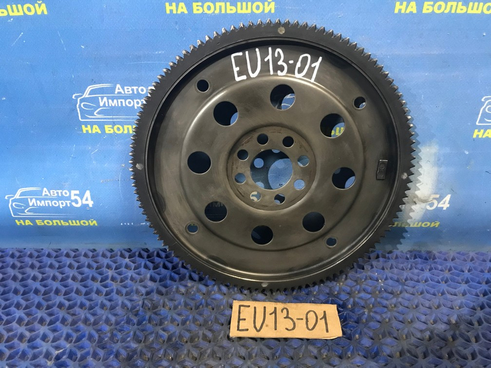 Маховик NISSAN BLUEBIRD 1993