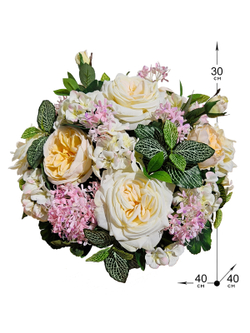 Композиция из роз