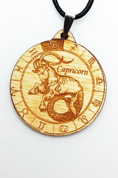 Кулон Козерог