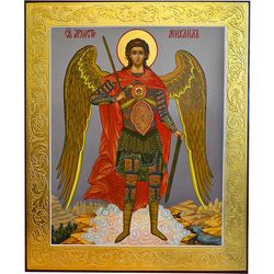 Михаил Архангел. Писаная икона на доске с сусальным золотом.