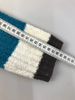 Джемпер C&A практичный на 9/10 лет