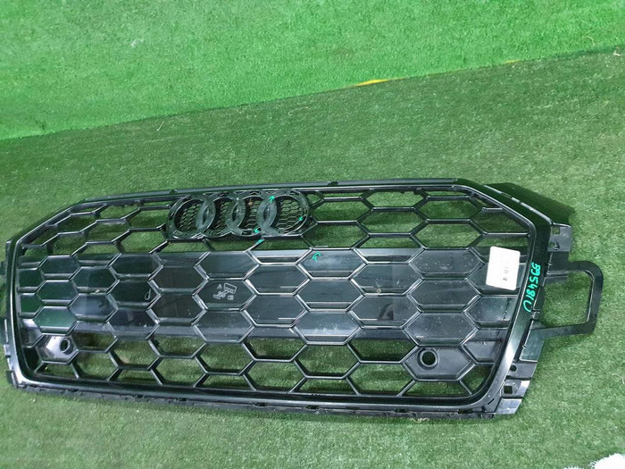 Решетка радиатора Audi A5 2 8W (2019-н.в.)
