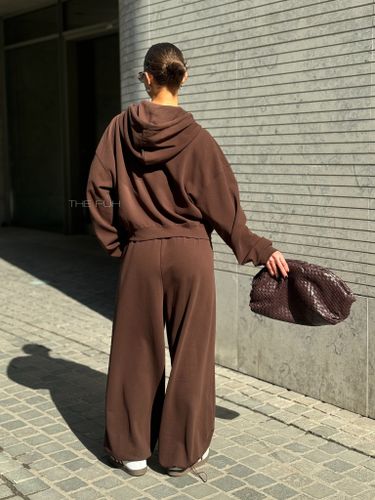 Шоколадный хлопковый спортивный костюм