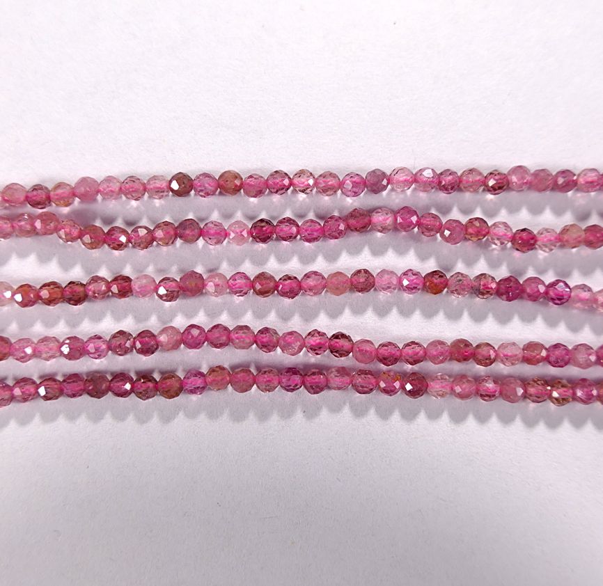 Нить Бисера из турмалина розового, шар граненый 2мм