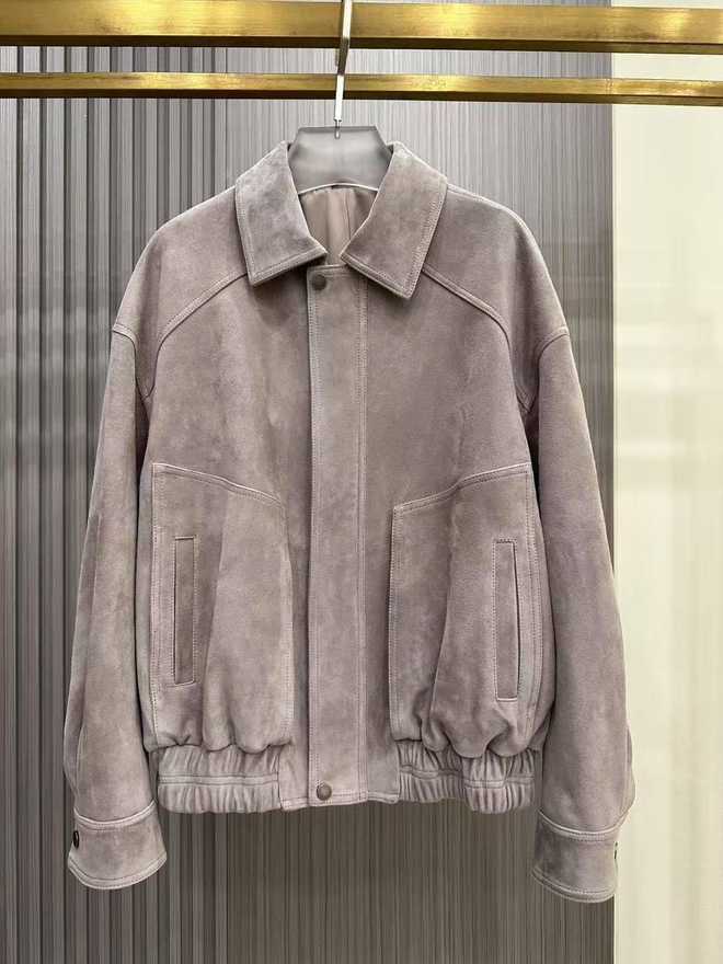 Бомбер в цвете «White stone»